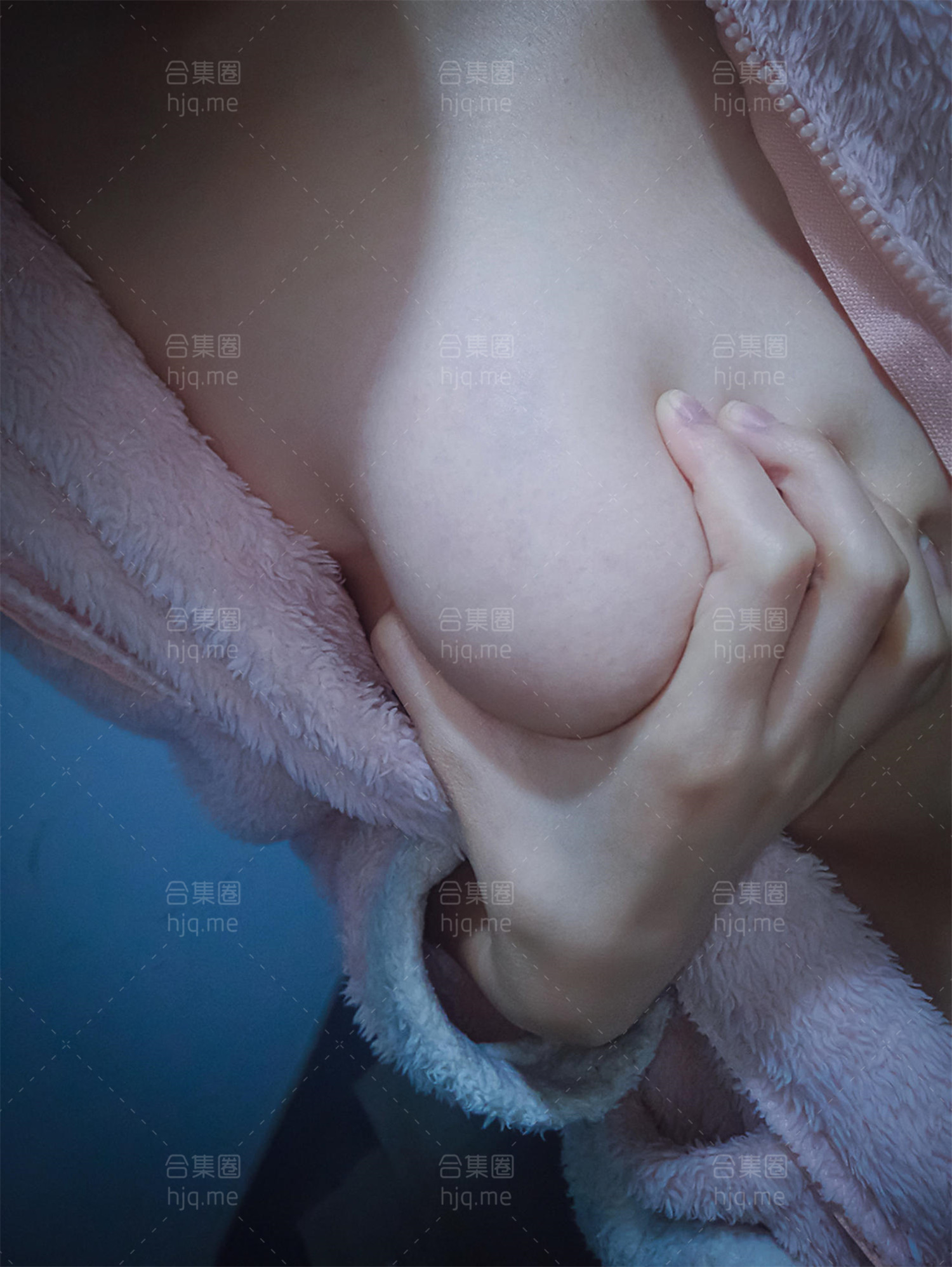 软软趴在床单上 - 作品合集资源下载