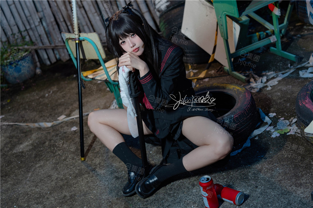 咬一口兔娘 – 『不良女高』75P+1V 短发